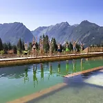 Near Lift With Garden Alpstuga Neukirchen am Großvenediger