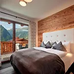Alpstuga Near Lift With Garden Neukirchen am Großvenediger