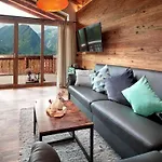 Alpstuga Near Lift With Garden *