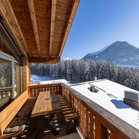 Chalet Near Lift With Garden *