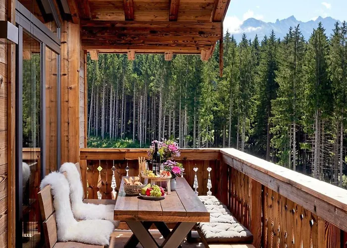 Near Lift With Garden Chalé