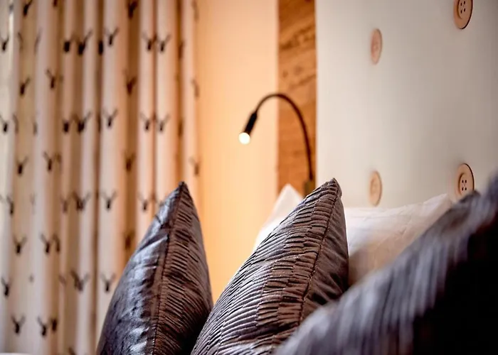 Near Lift With Garden Dağ evi Neukirchen am Großvenediger