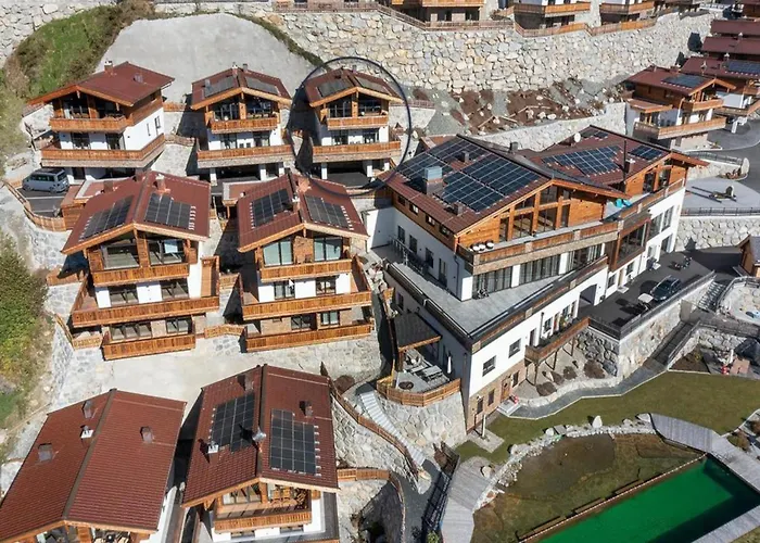 Near Lift With Garden Chalet